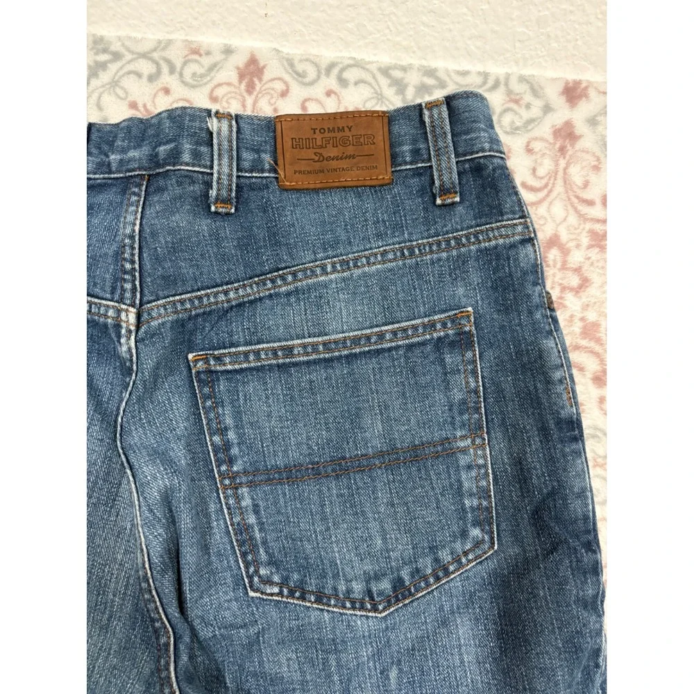 Tommy Hilfiger Loose Fit Jeans Mens 32x29 Medium Wash Blue Denim 100% Cotton